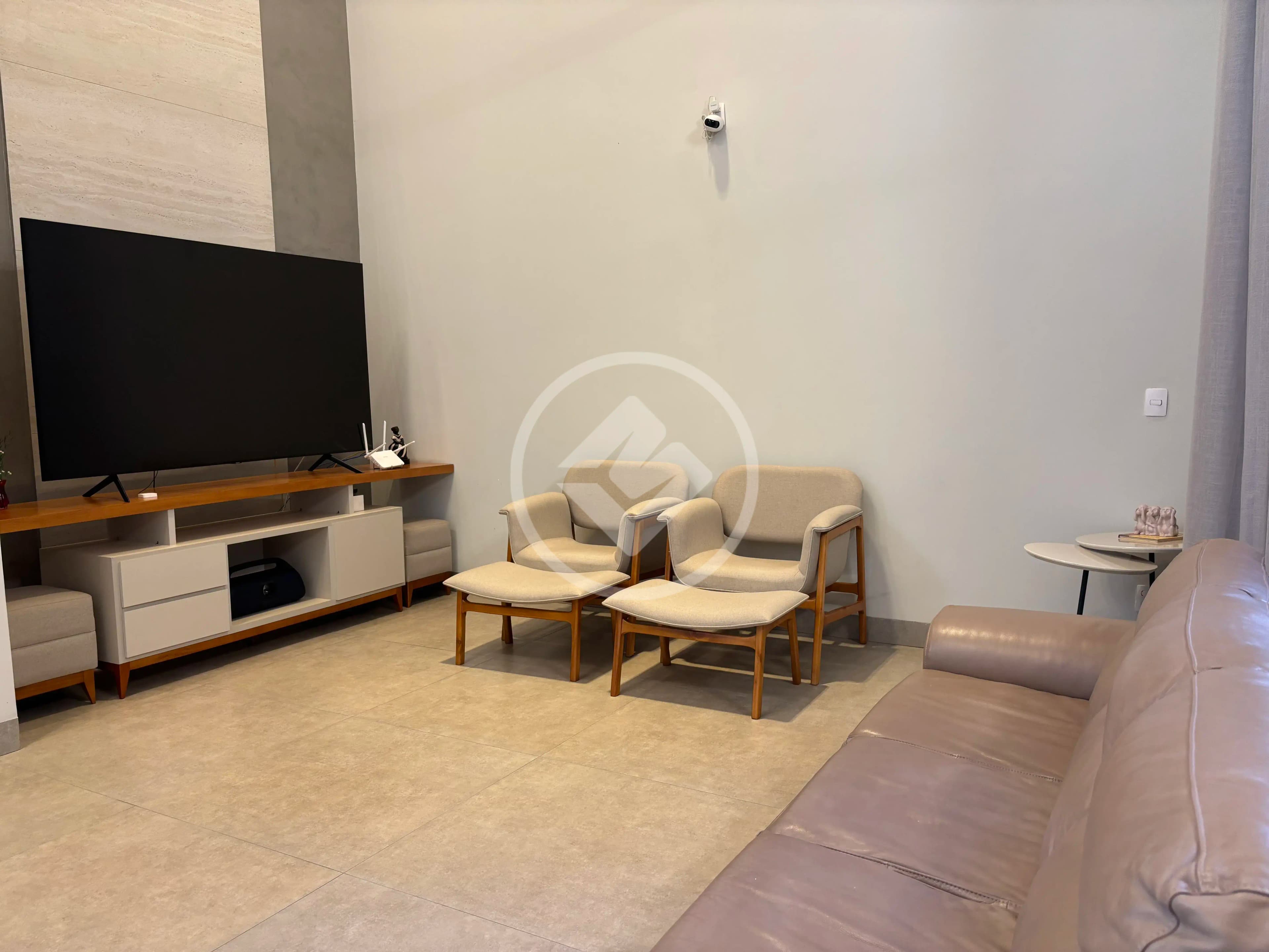 Sobrado Em Condomínio 5 quartos no Nova Uberlândia, Uberlândia — foto 4 de 6