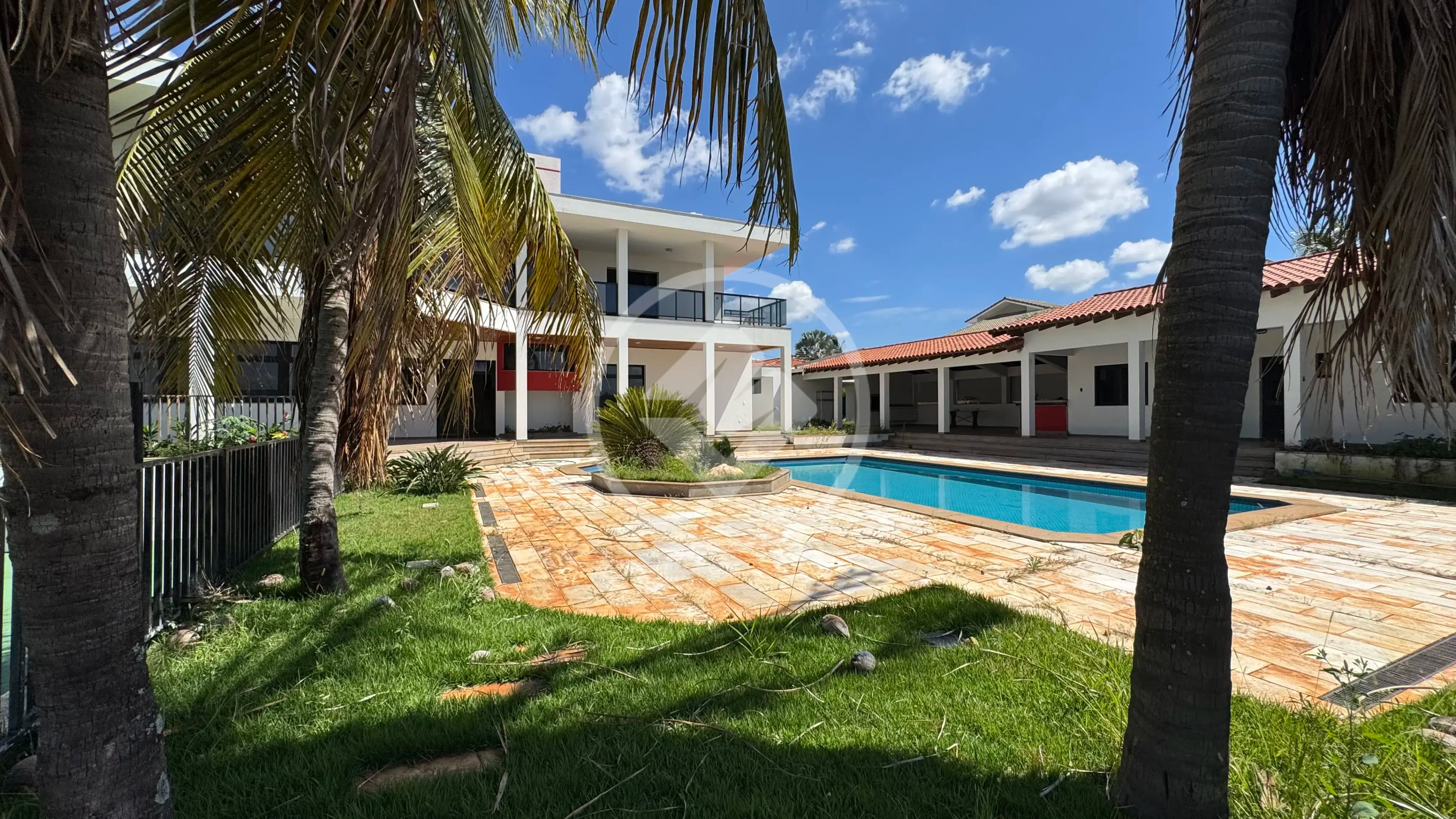 Sobrado Cidade Jardim, Uberlândia - MG — foto 1