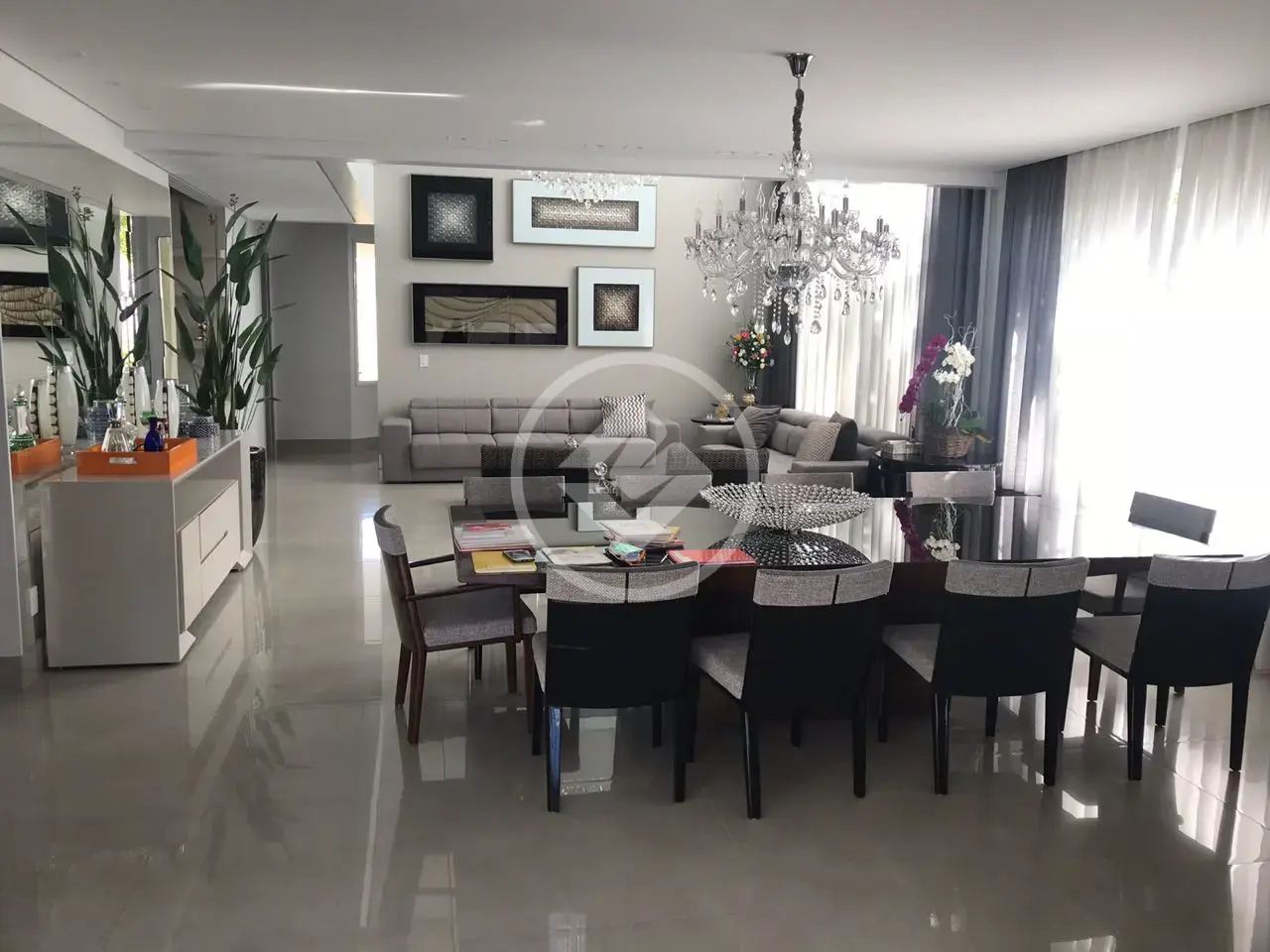 Sobrado Em Condomínio Jardim Karaíba, Uberlândia - MG — foto 1