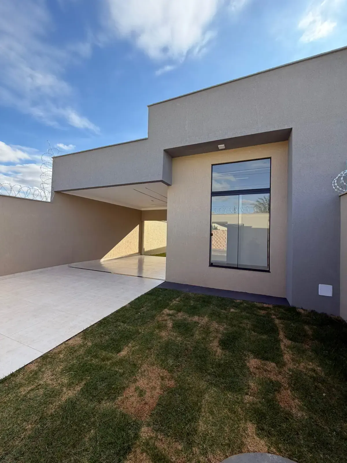 Casa 3 quartos no Vila Oliveira, Aparecida de Goiânia — foto 2 de 6