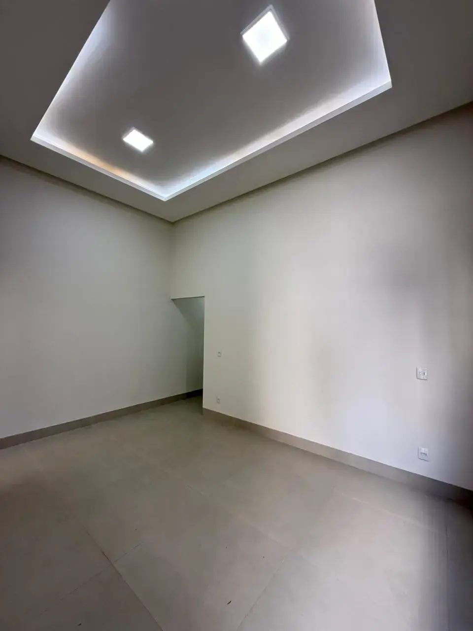 Casa 3 quartos no Pontal Sul - Acréscimo, Aparecida de Goiânia — foto 3 de 6