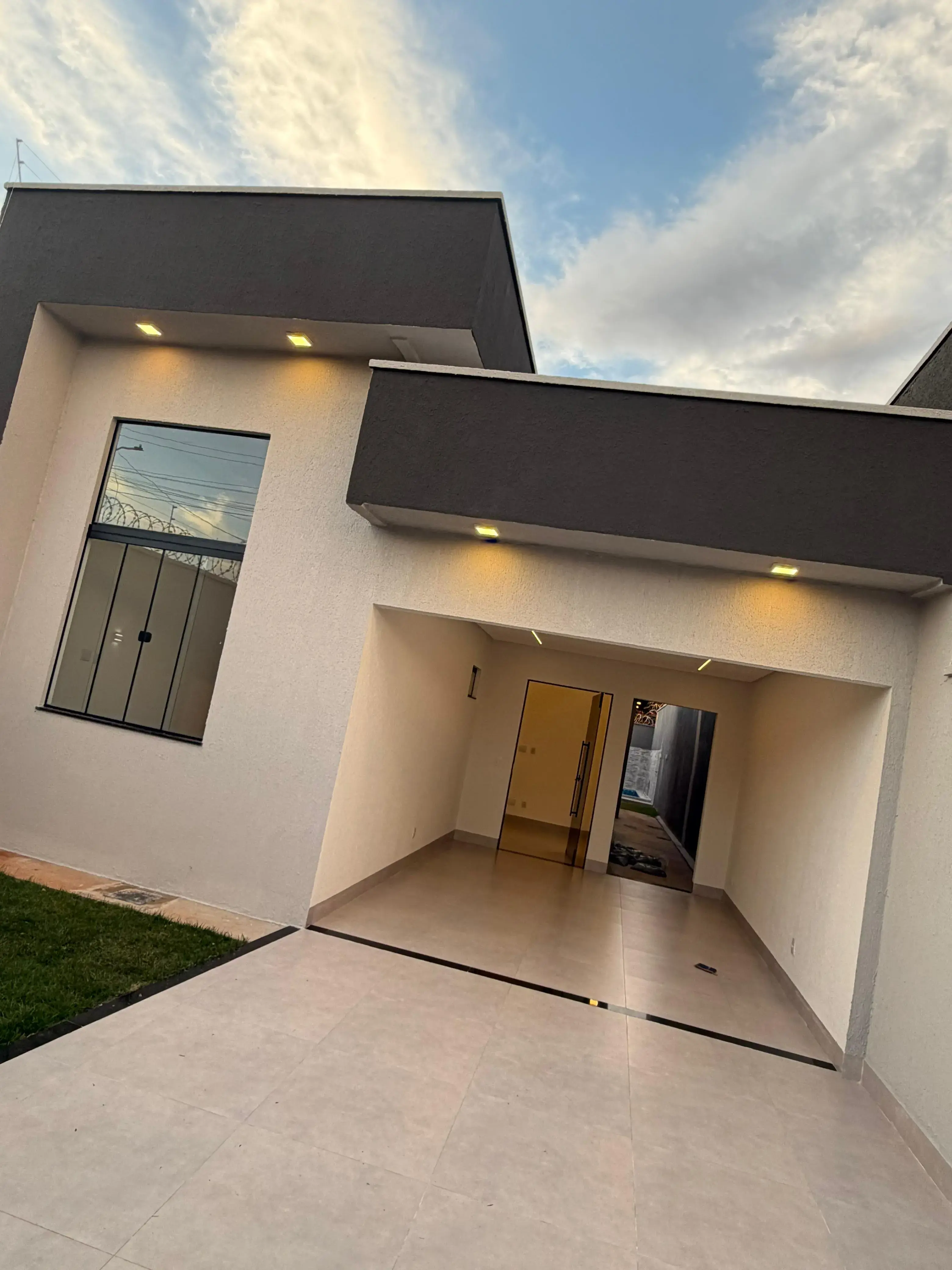 Casa 3 quartos no Vila Oliveira, Aparecida de Goiânia — foto 2 de 6