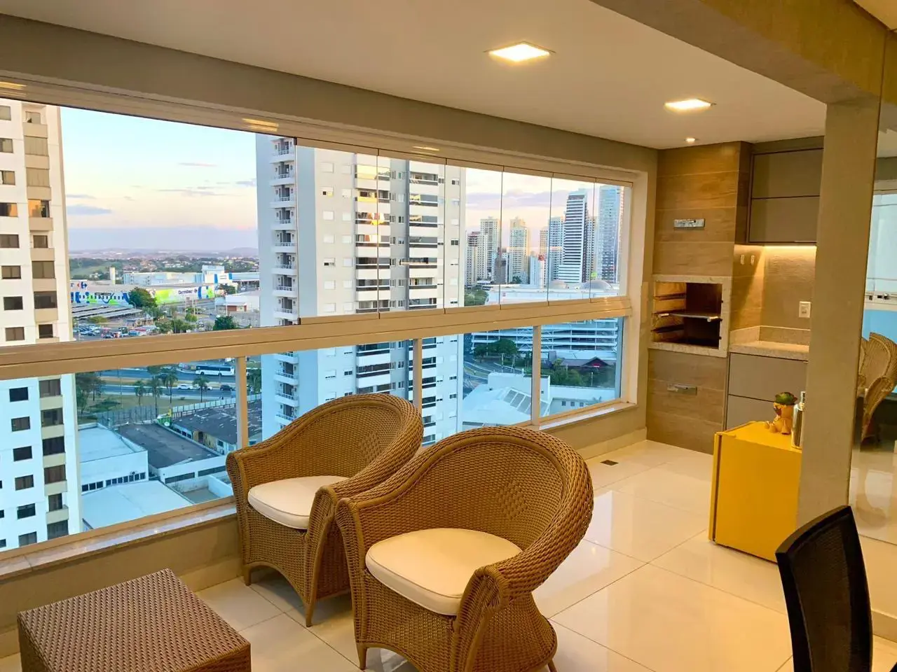 Apartamento 3 quartos no Jardim Goiás, Goiânia — foto 4 de 6
