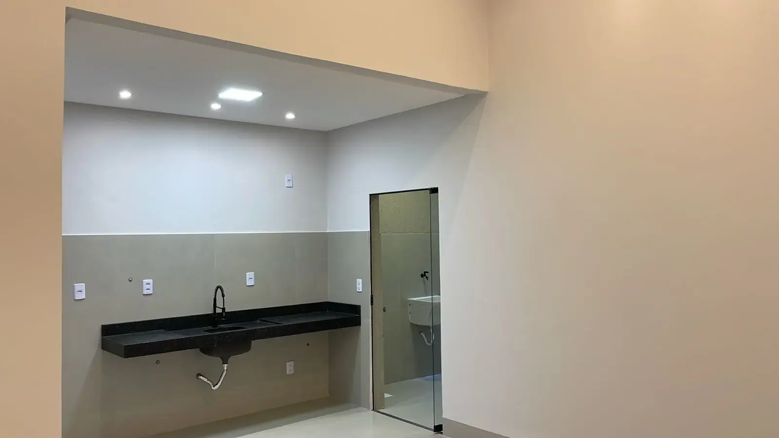 Casa 3 quartos no Jardim das Hortências, Aparecida de Goiânia — foto 3 de 5