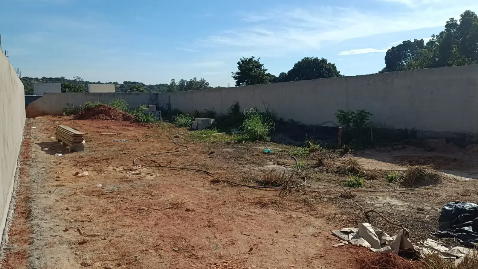 Terreno no Setor Garavelo, Aparecida de Goiânia — foto 3 de 5