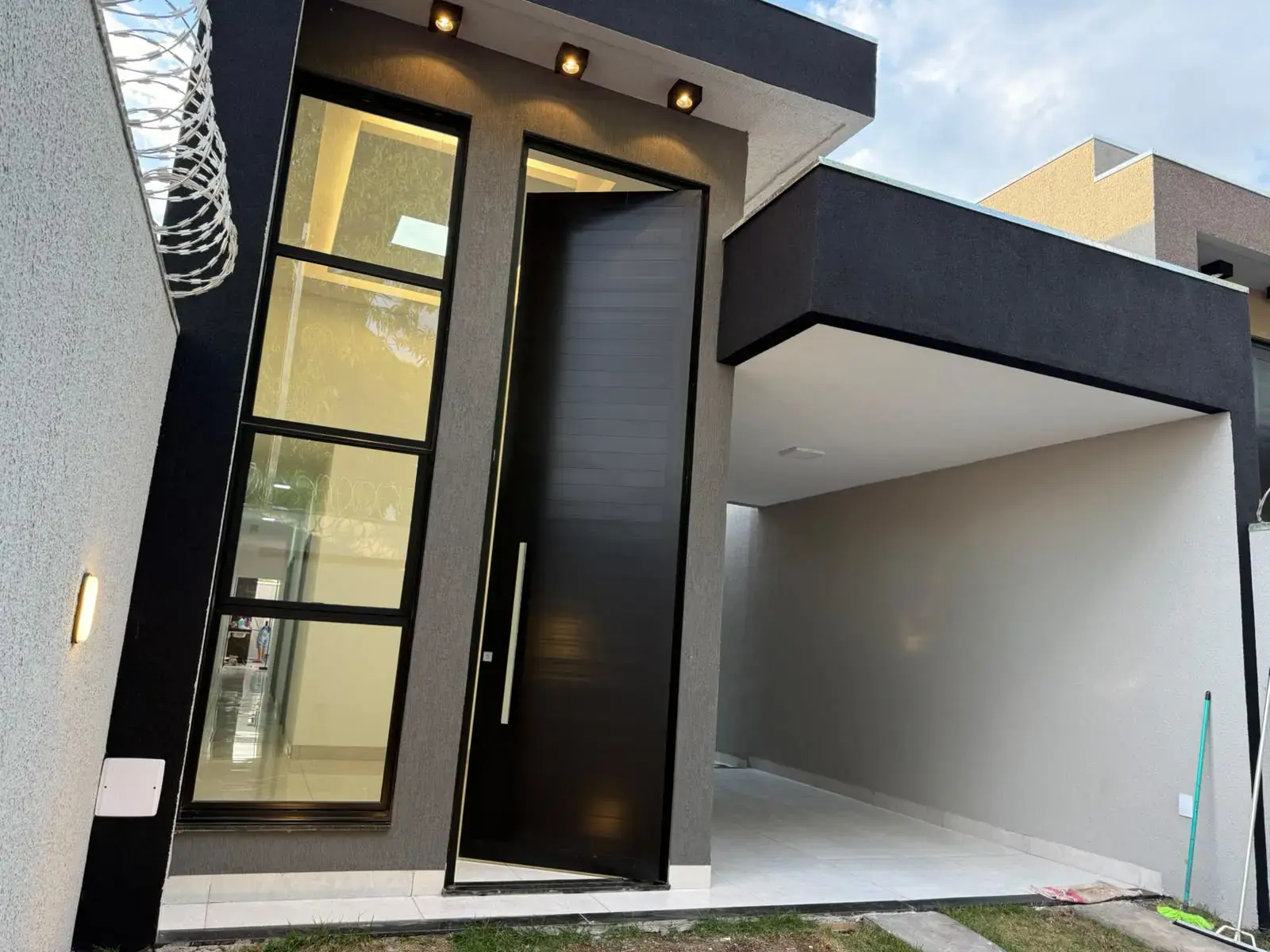Casa Jardim Veneza, Aparecida de Goiânia - GO — foto 1