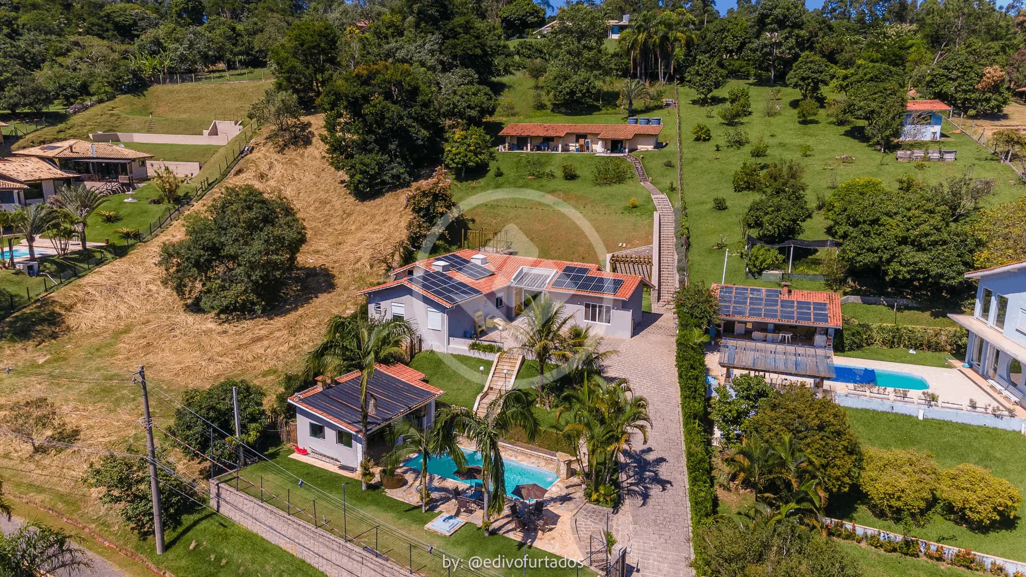 Casa Condomínio Caixa D´Água, Vinhedo - SP — foto 1