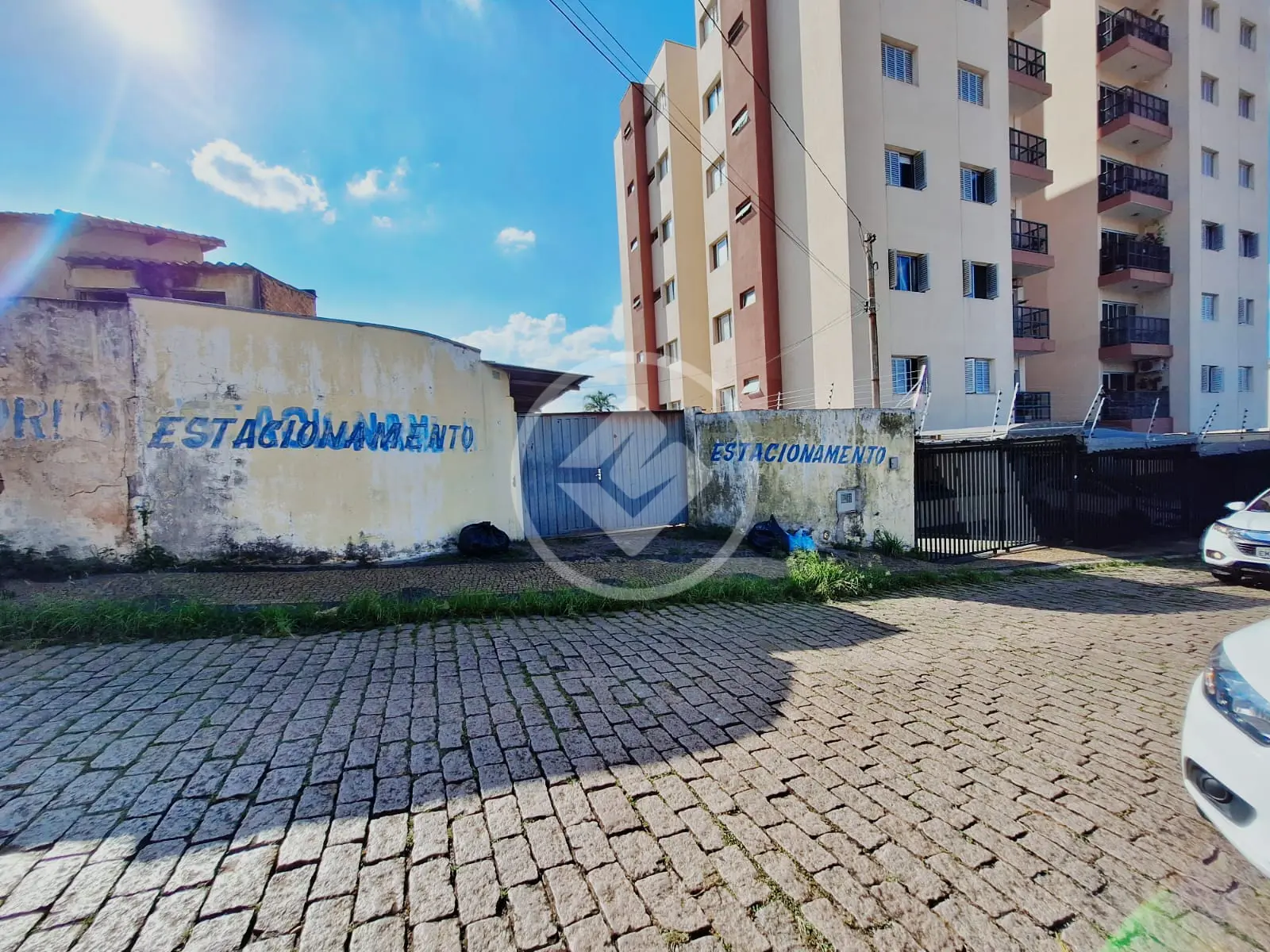 Terreno comercial à venda no bairro Vila Clayton em Valinhos/SP