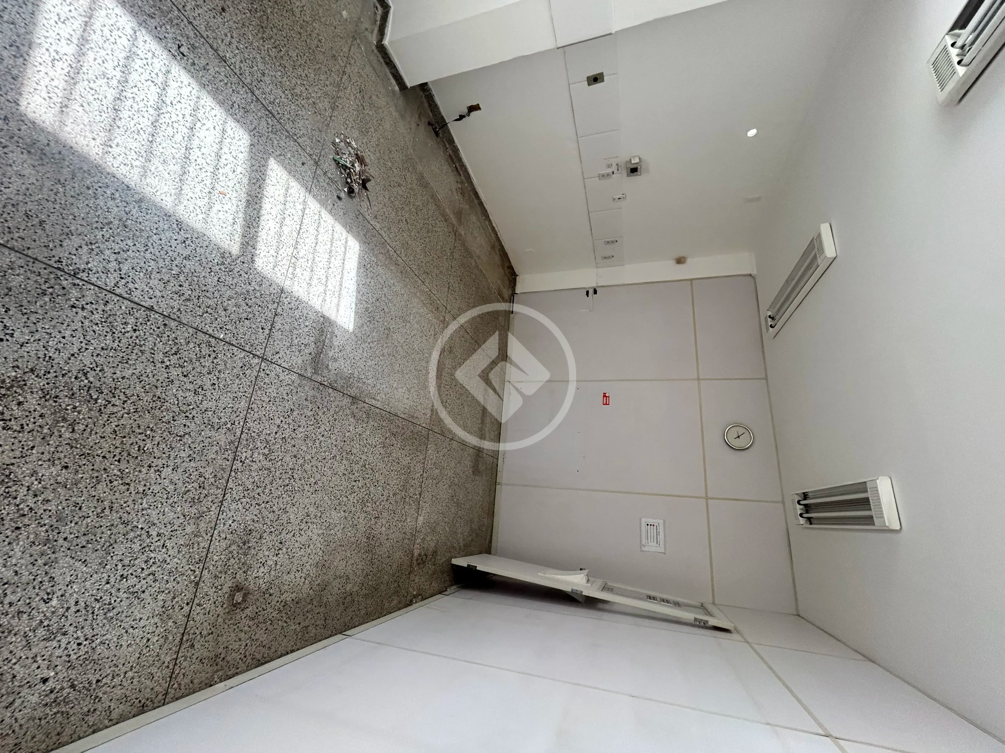 Sala Comercial no Centro, Vinhedo — foto 3 de 6