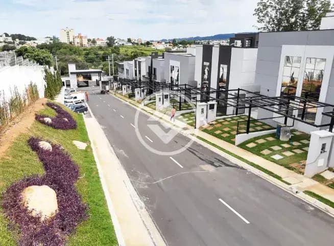 Casa Condomínio Pinheirinho, Vinhedo - SP — foto 1