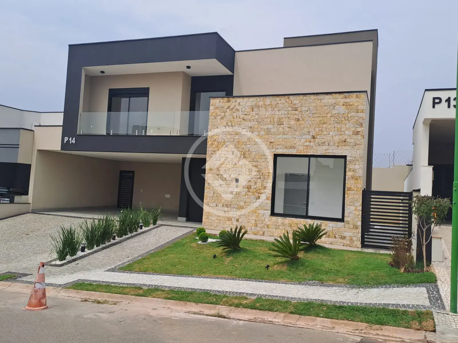 Casa a venda com 03 suites no Condomínio Montalccino em Valinhos