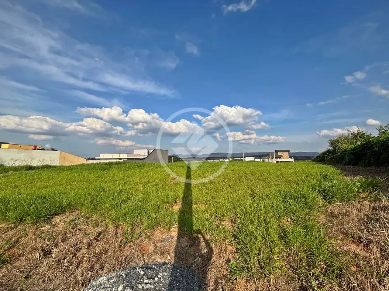 Terreno PLANO á venda no Residencial Tosi em Itupeva Bairro Novo Local alto construções de medio alto padrão