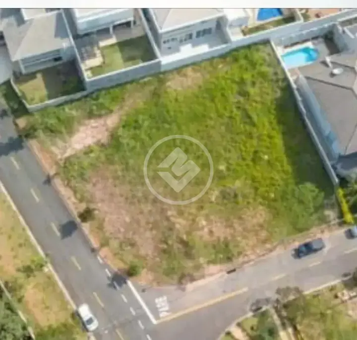 Terreno no Bosque dos Cambarás