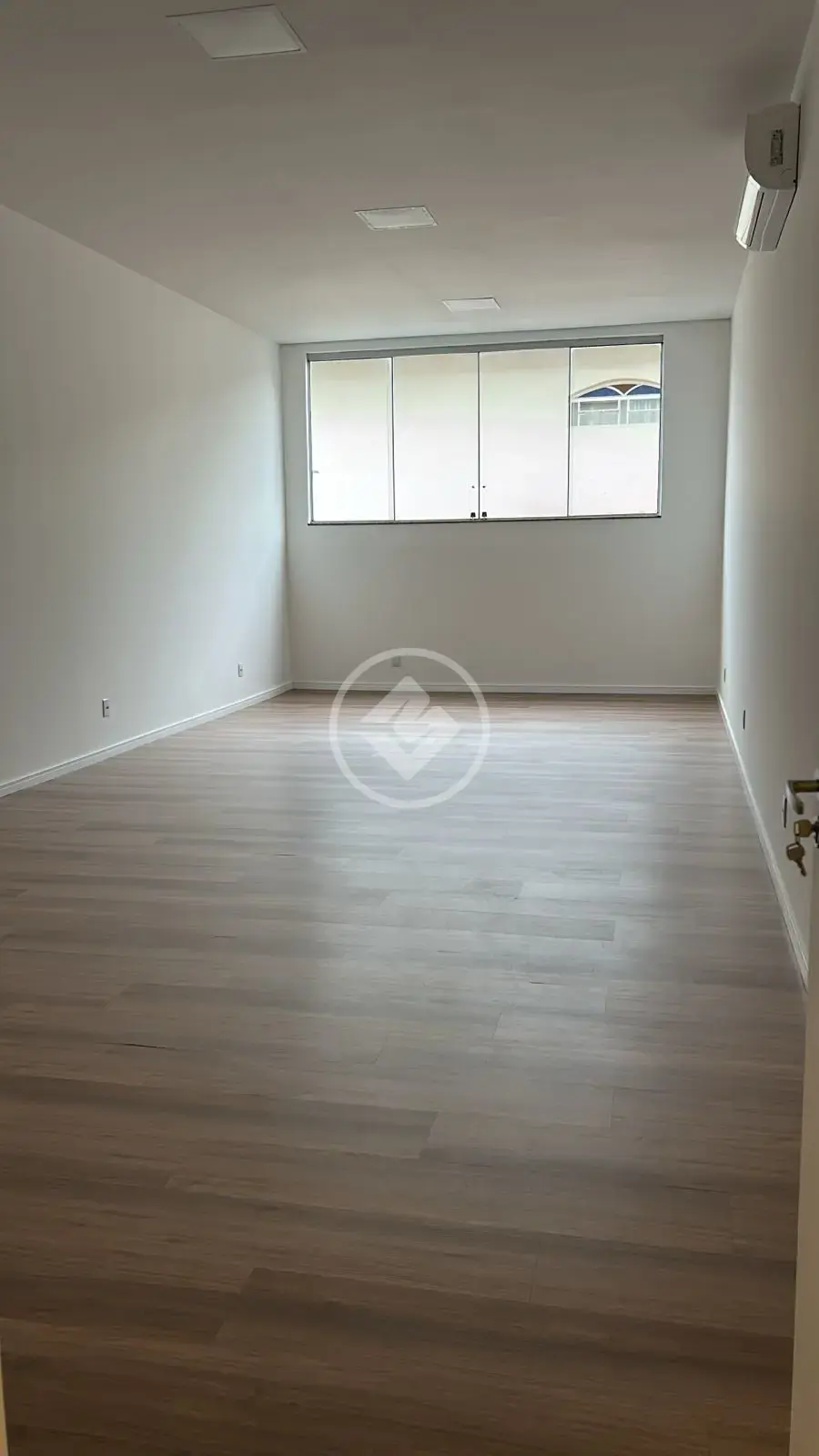 Sala Comercial no Santa Rosa, Vinhedo — foto 4 de 6