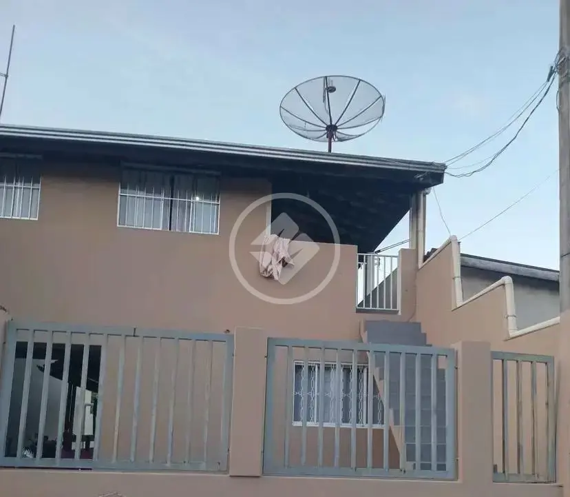 Casa a venda com renda