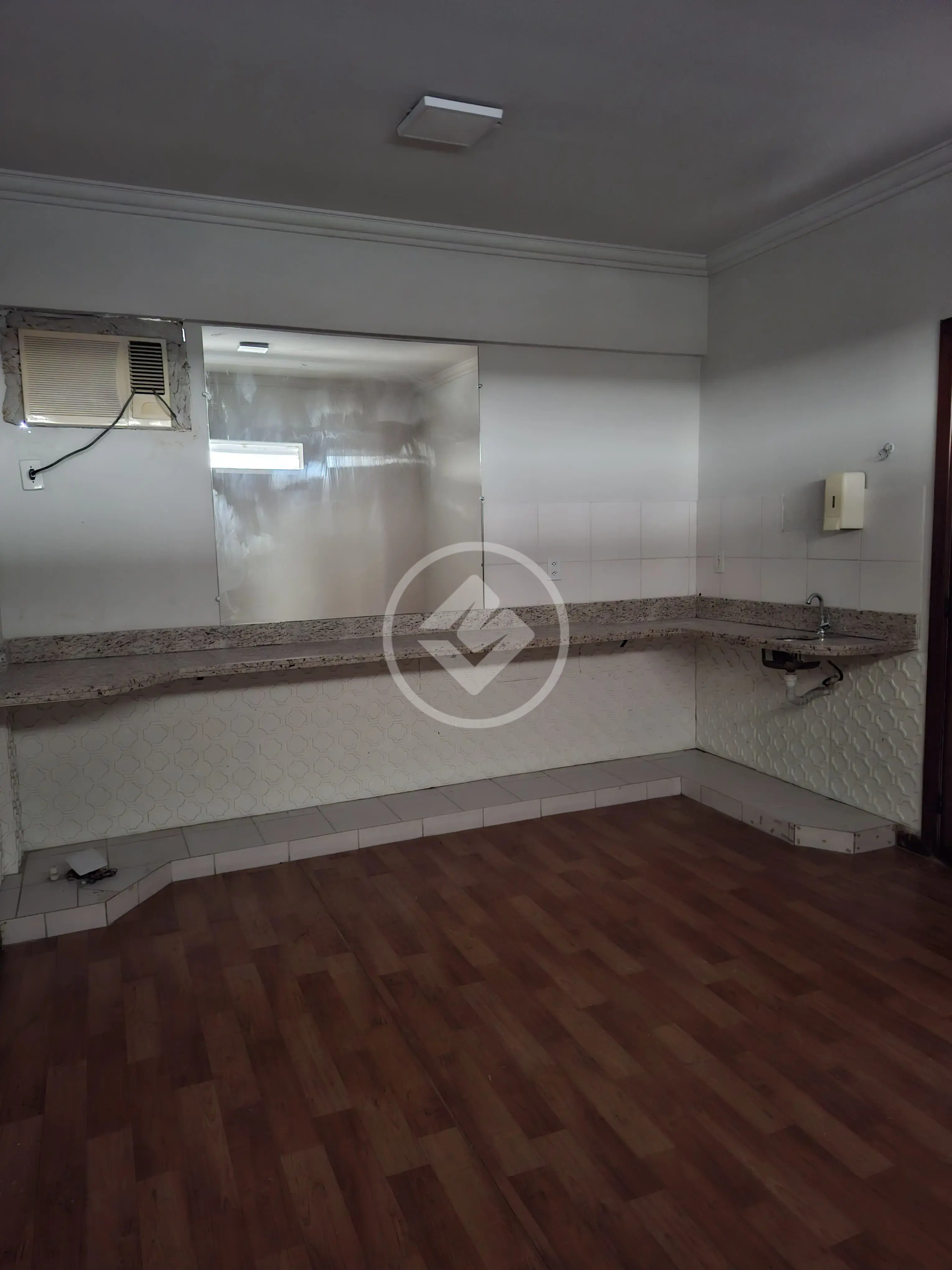 Loja no Glória, Vila Velha — foto 3 de 6