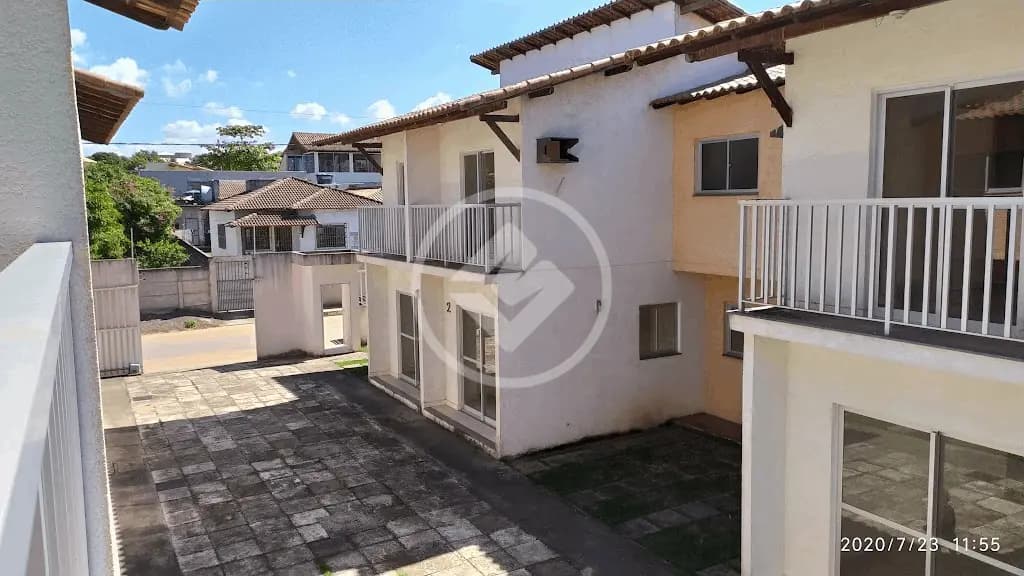 Vende-se Casa Duplex de 2 Quartos em Ponta da Fruta no estilo Condomínio Fechado com 8 Casas